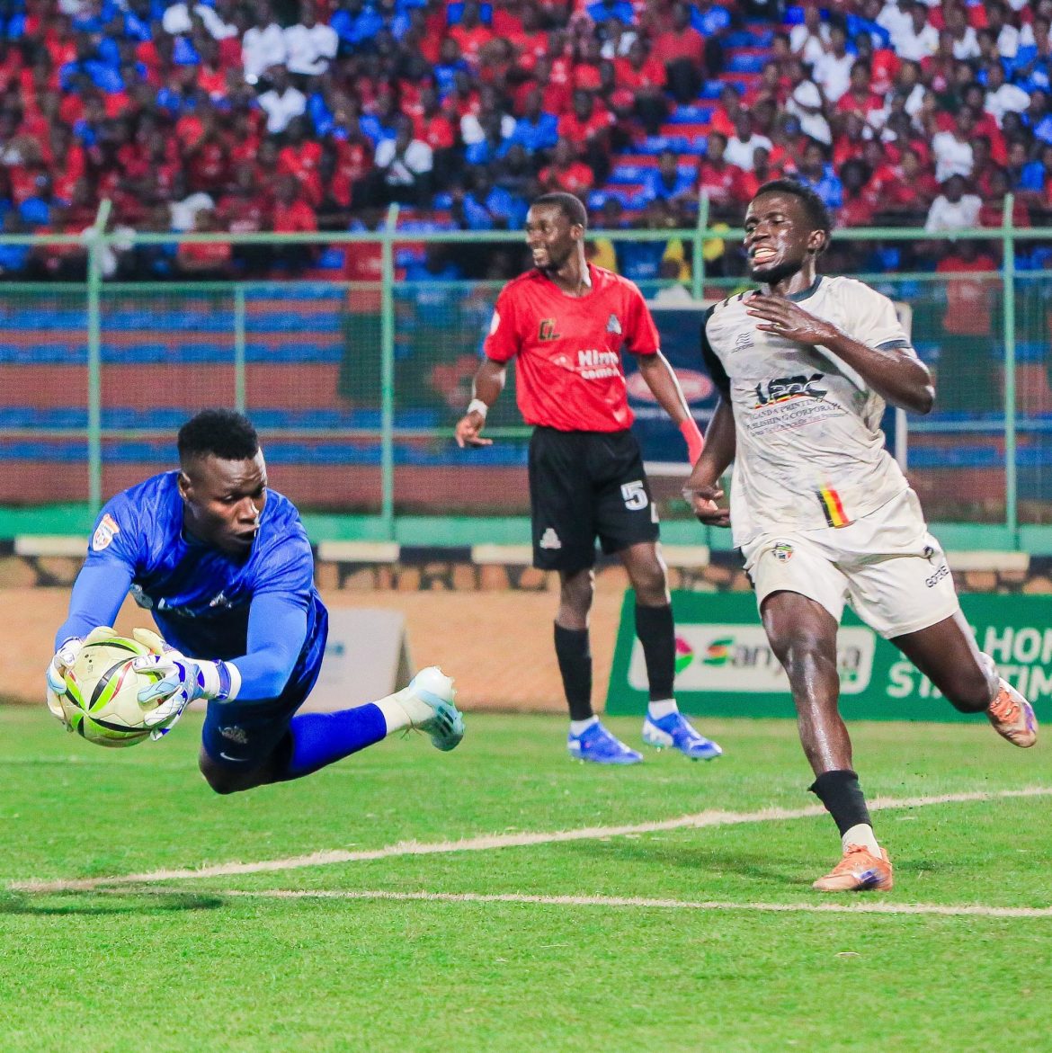 Second-Half Surge Sends Vipers Clear at the Summit