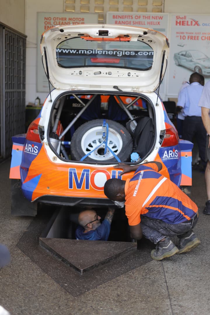 16 for qualifying stage